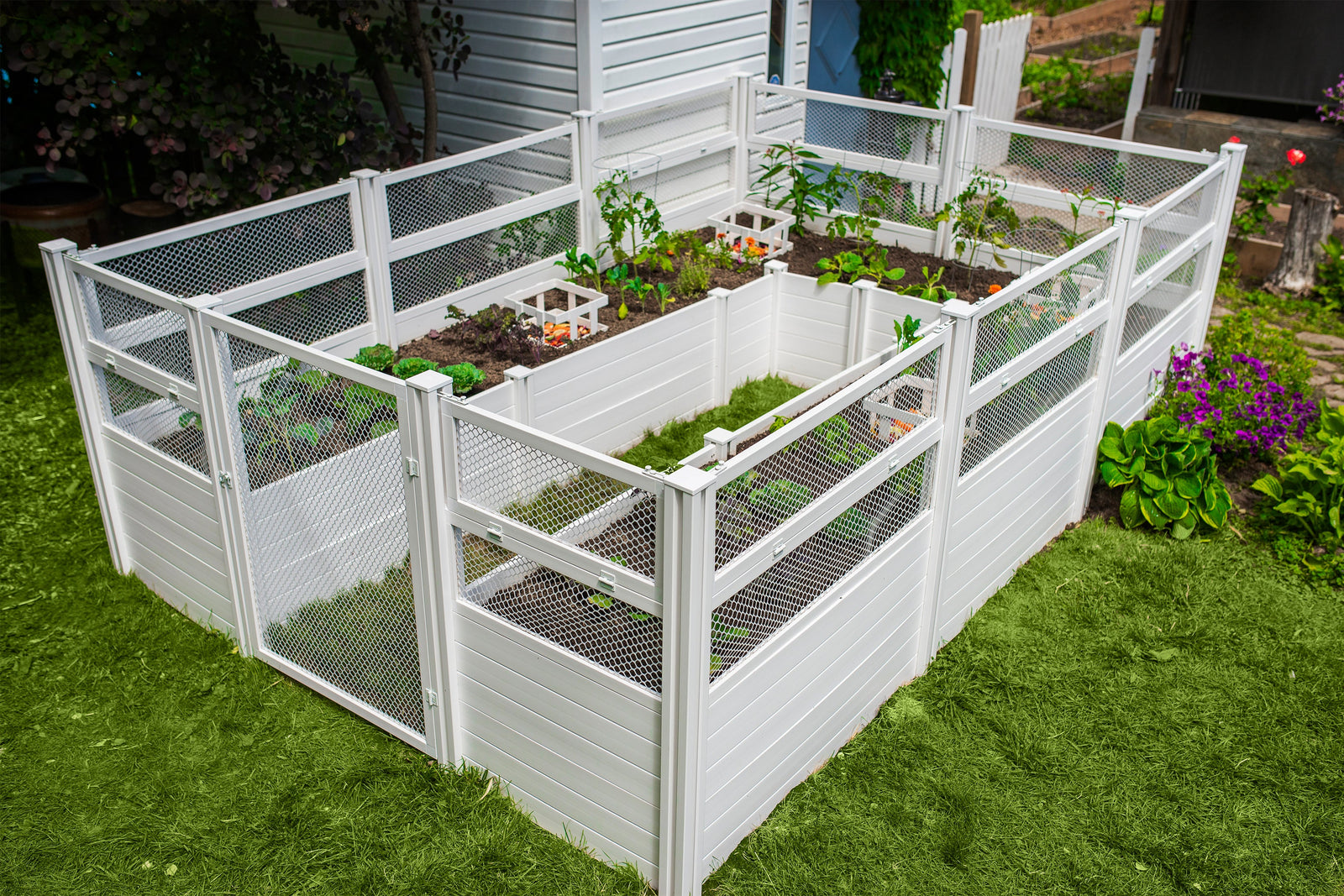 CLASSIC 8x12 Keyhole Composting Garden