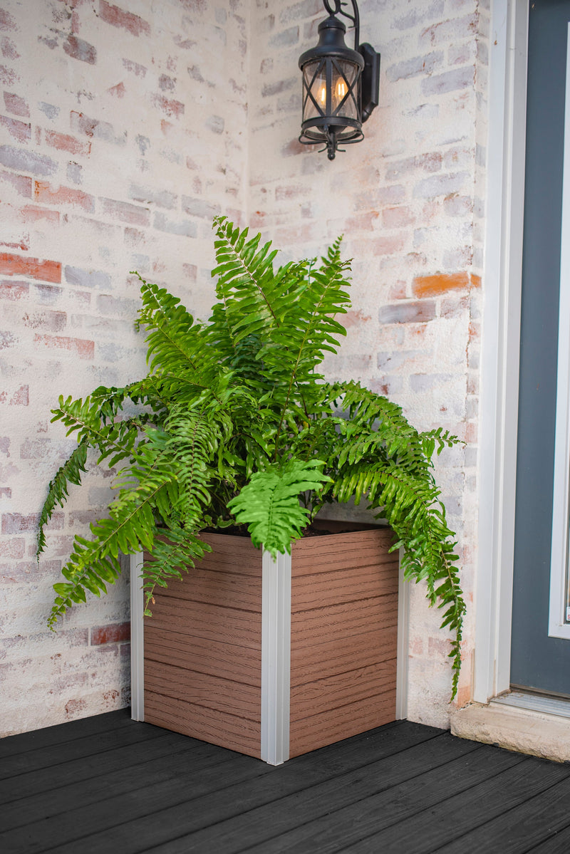 URBANA 22" Cube Planter