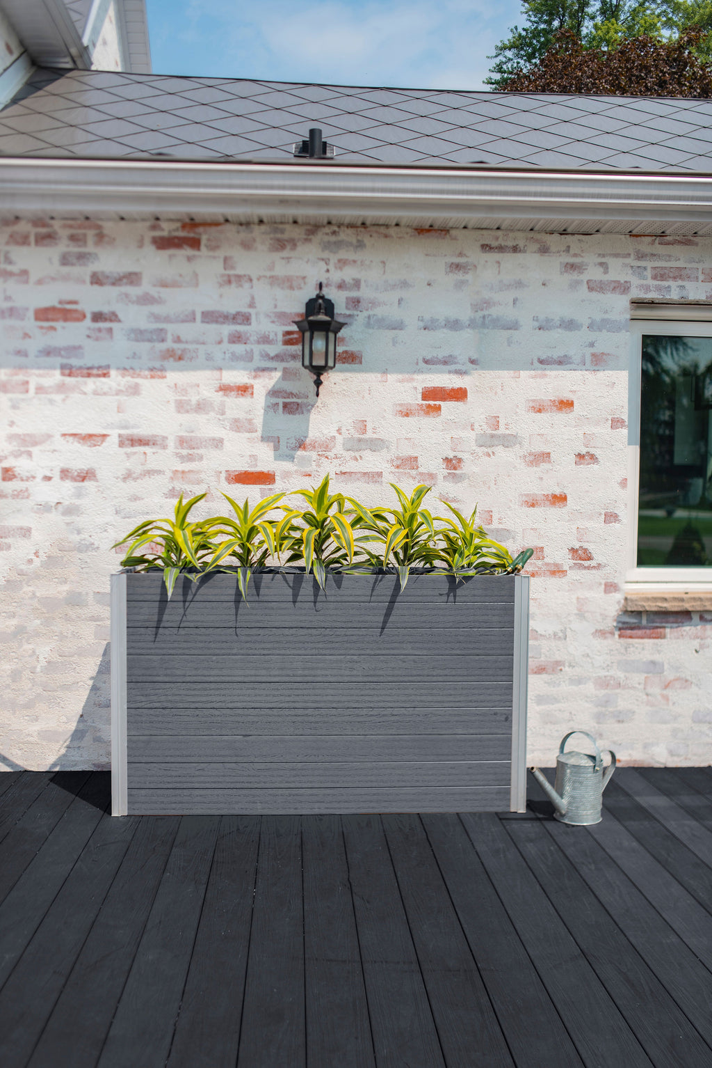 vita urbana 11' parklette planter combo with trellis URBANA Large Parklette Planter