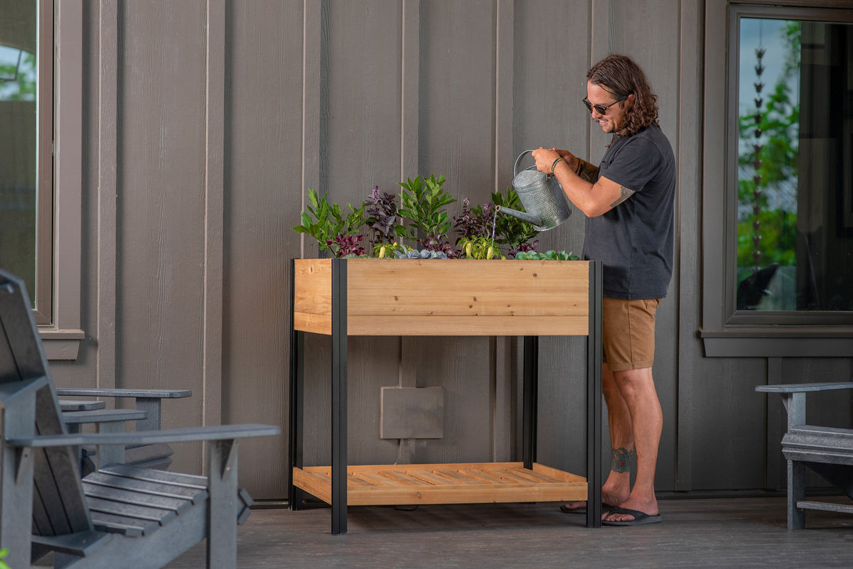 VT17717_Mezza_Veg-Farm_Support